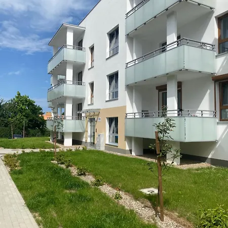 Lejlighed Nowy 5 Osob Dobra Lokalizacja 1 Min Z S6 300 M Ul Franciszkanska *